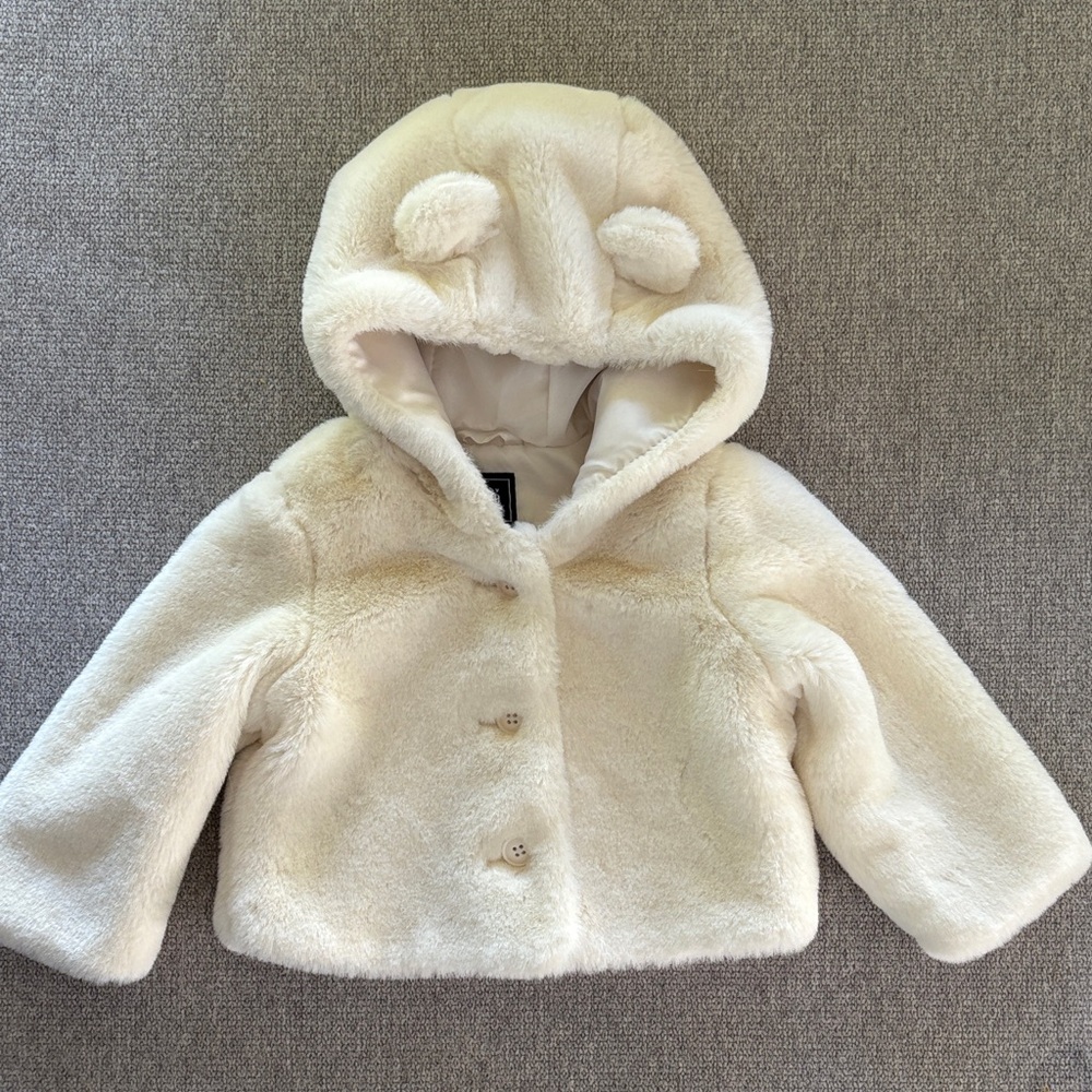 GAP Cream Kids Puffer Jacket with Bear Ears Size 18-24 Months